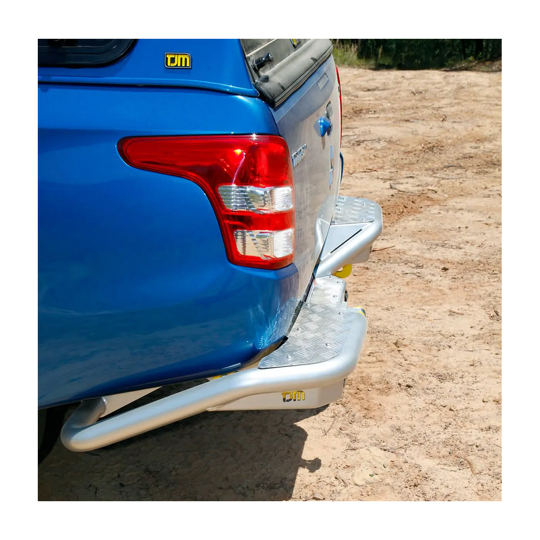 tjm-rb6-rear-protection-step-towbar-rear-bar-mitsubishi-triton-2015-2018